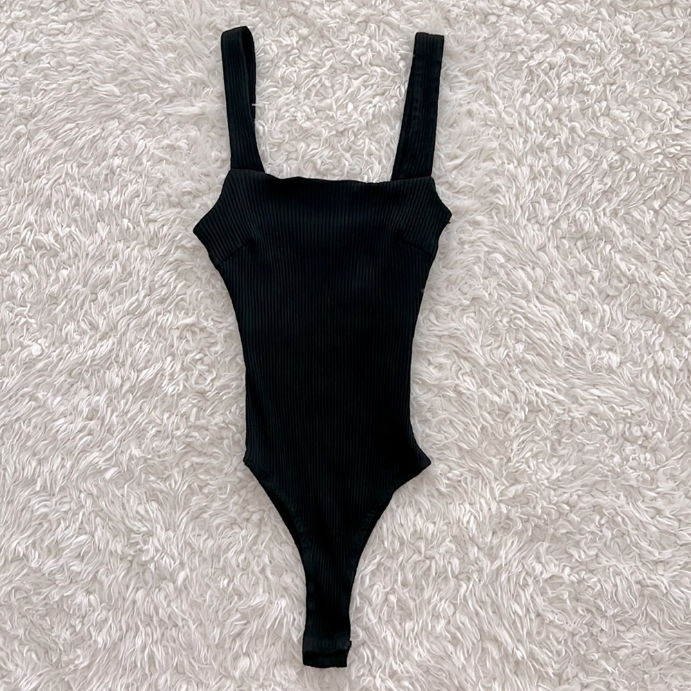 Princess Polly Black Ribbed Bodysuit Casual Sleek Sz 0